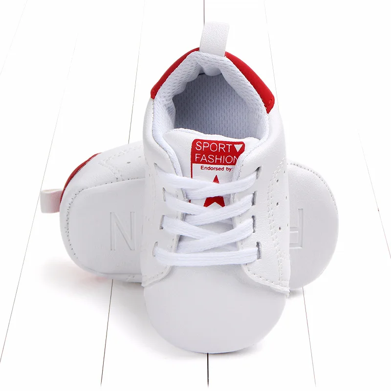 Baskets en cuir synthétique blanc rouge pour bébés garçons filles 13
