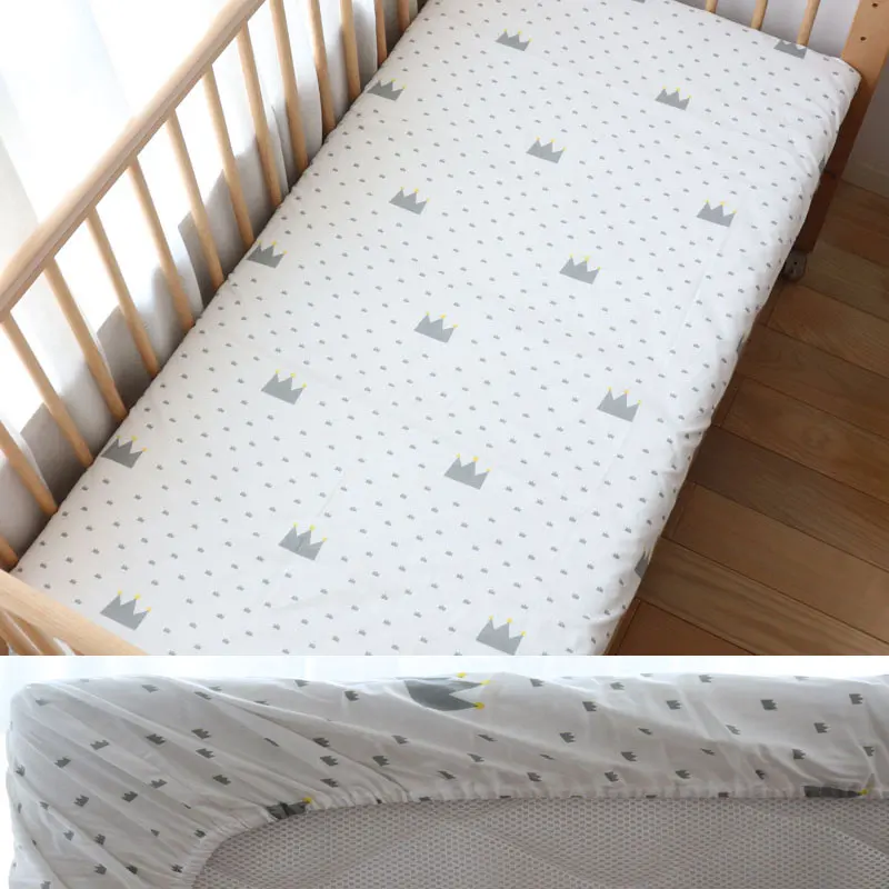 Drap housse bébé coton doux pour lit de berceau design couronne