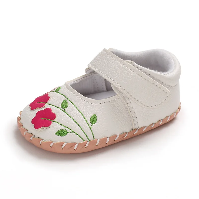 Chaussures souples brodées à fleurs pour bébé, souliers pour enfant, nouveau-né, fille, garçon, semelle en cao