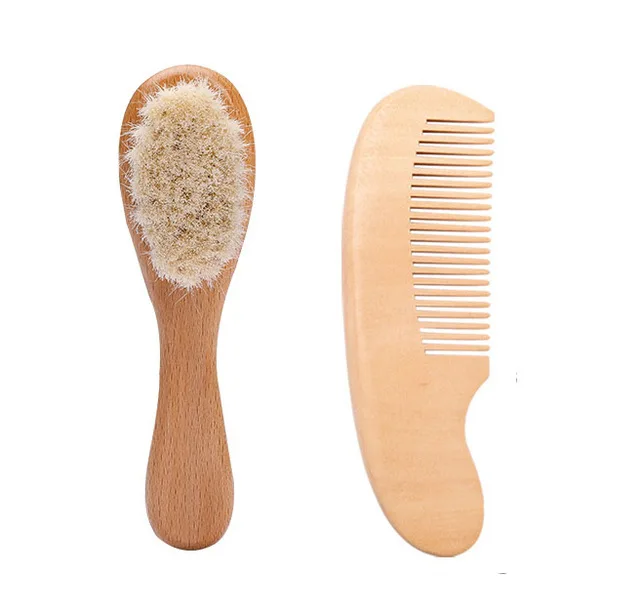 Brosse à cheveux en bois naturel pour bébé peigne doux pour nouveauné accessoire de soin écoresponsable design