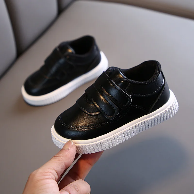 Enfant Baskets Noires et Blanches Chaussures Plates Décontractées Design Moderne Matière PU Faciles à Enfiler 