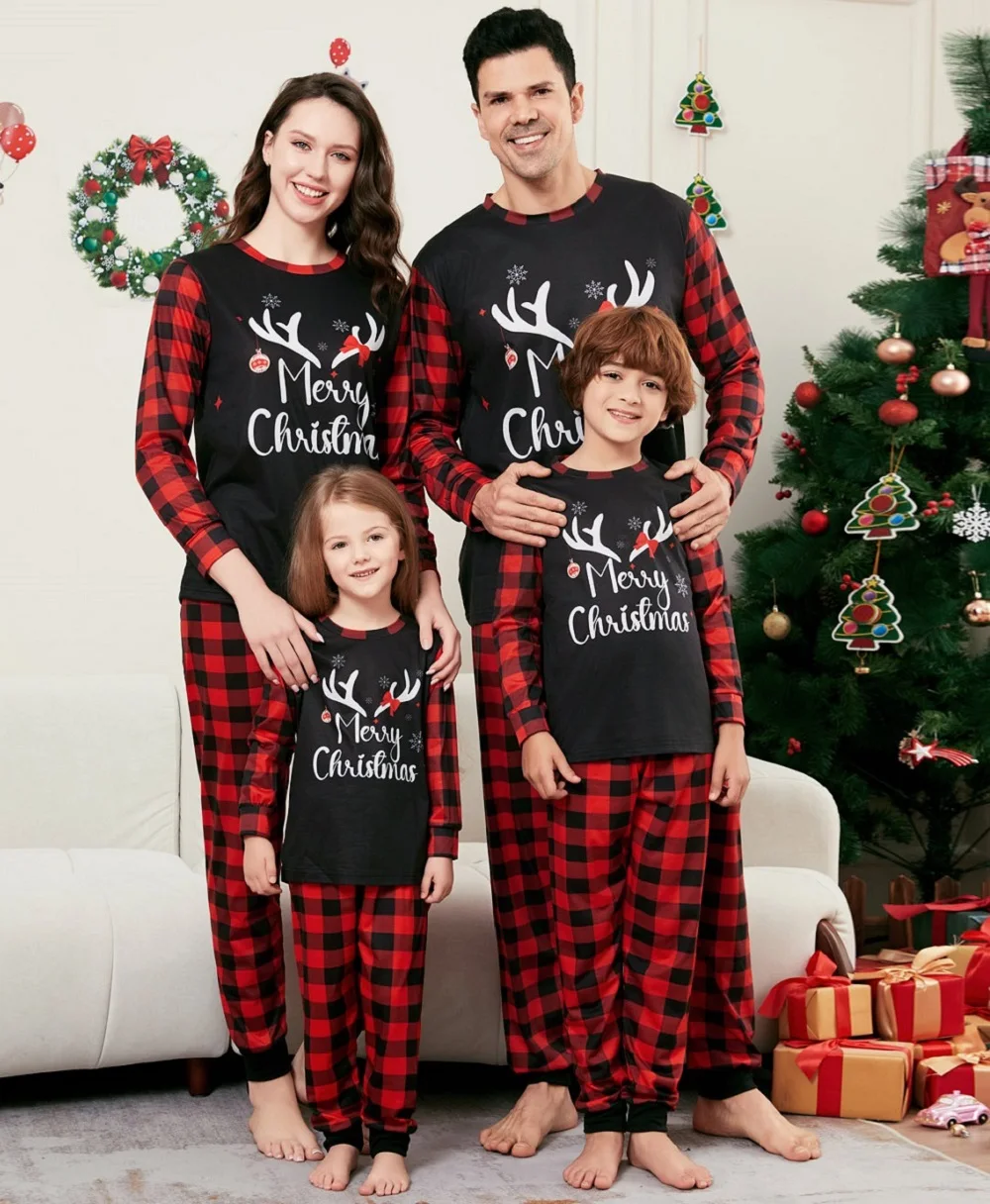 Pyjama de famille Noel imprimé Merry Christmas ensemble vêtements nuit