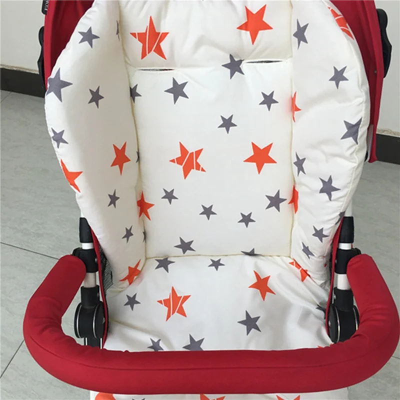 Housse de siège universelle pour poussette coussin doux et confortable pour bébé motif étoiles couleur blanche