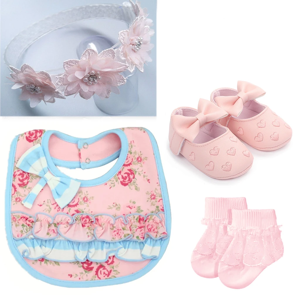 Ensemble bébé fille naissance baptême bandeau bavoir chaussures chaussettes 036 mois 4 pièces en tissu doux