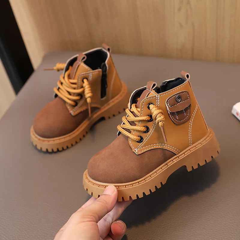 Bottes d'hiver pour enfants en cuir suédé mode antiglissant style