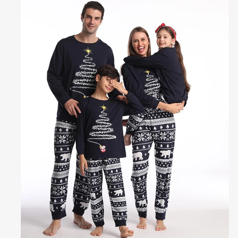 Ensembles de pyjamas de Noël assortis pour la famille tenues rouges