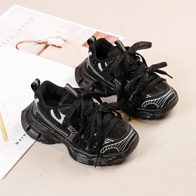 Baskets coordonnantes style coréen pour enfants chaussures sportives confortables design moderne antiglissante