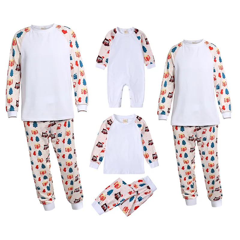 Tenue familiale pyjamas coordonnés bébé adulte coton doux motifs festifs manches longues confortable et durabl