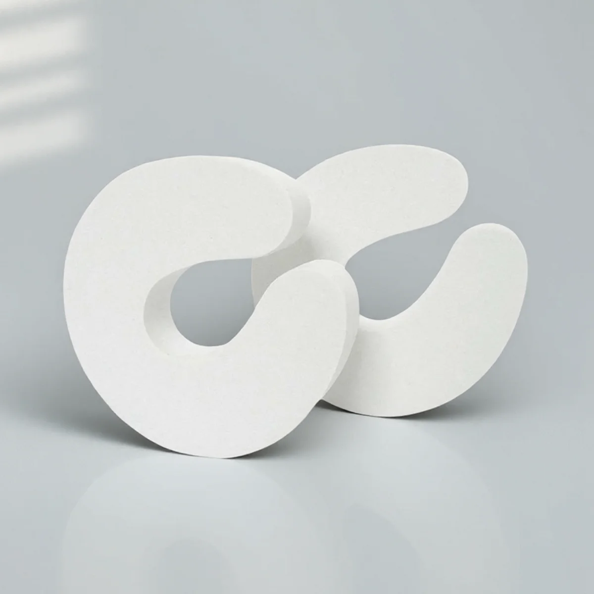 Protegedoigts bébé Butoir de porte antiécrasement Sécurité domestique 2 pièces en mousse EVA blanche Design C