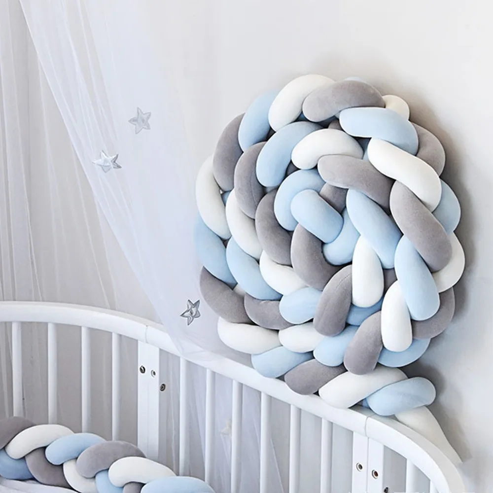 Coussin décoratif en coton tressé pour lit bébé doux et lavable style moderne pastel accessoire de sécurité et
