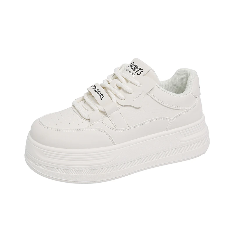 Chaussures de sport enfants blanches design moderne confortable semelle