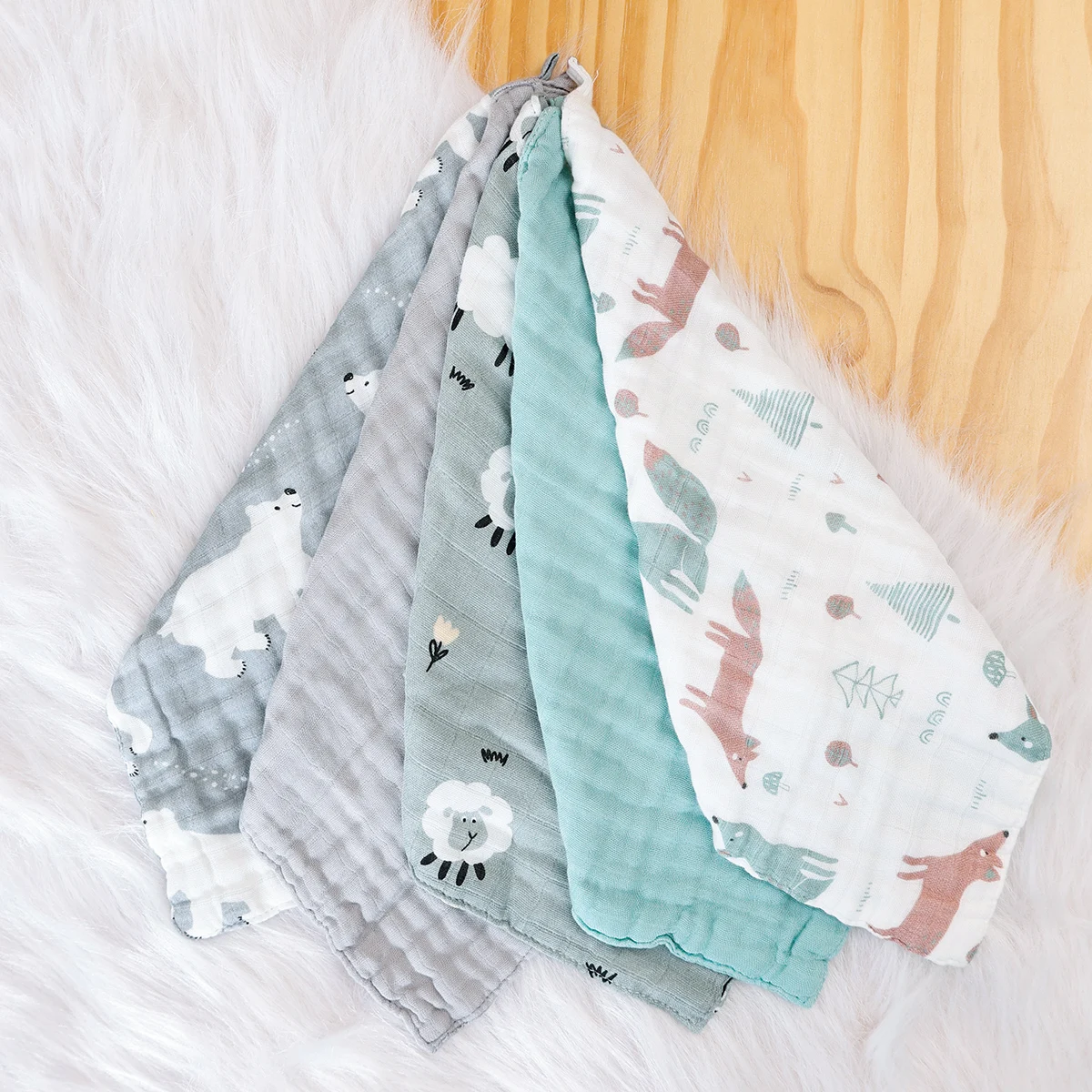 Ensemble de langes en mousseline de bambou pour bébé 5 pièces motifs nature doux et respirant