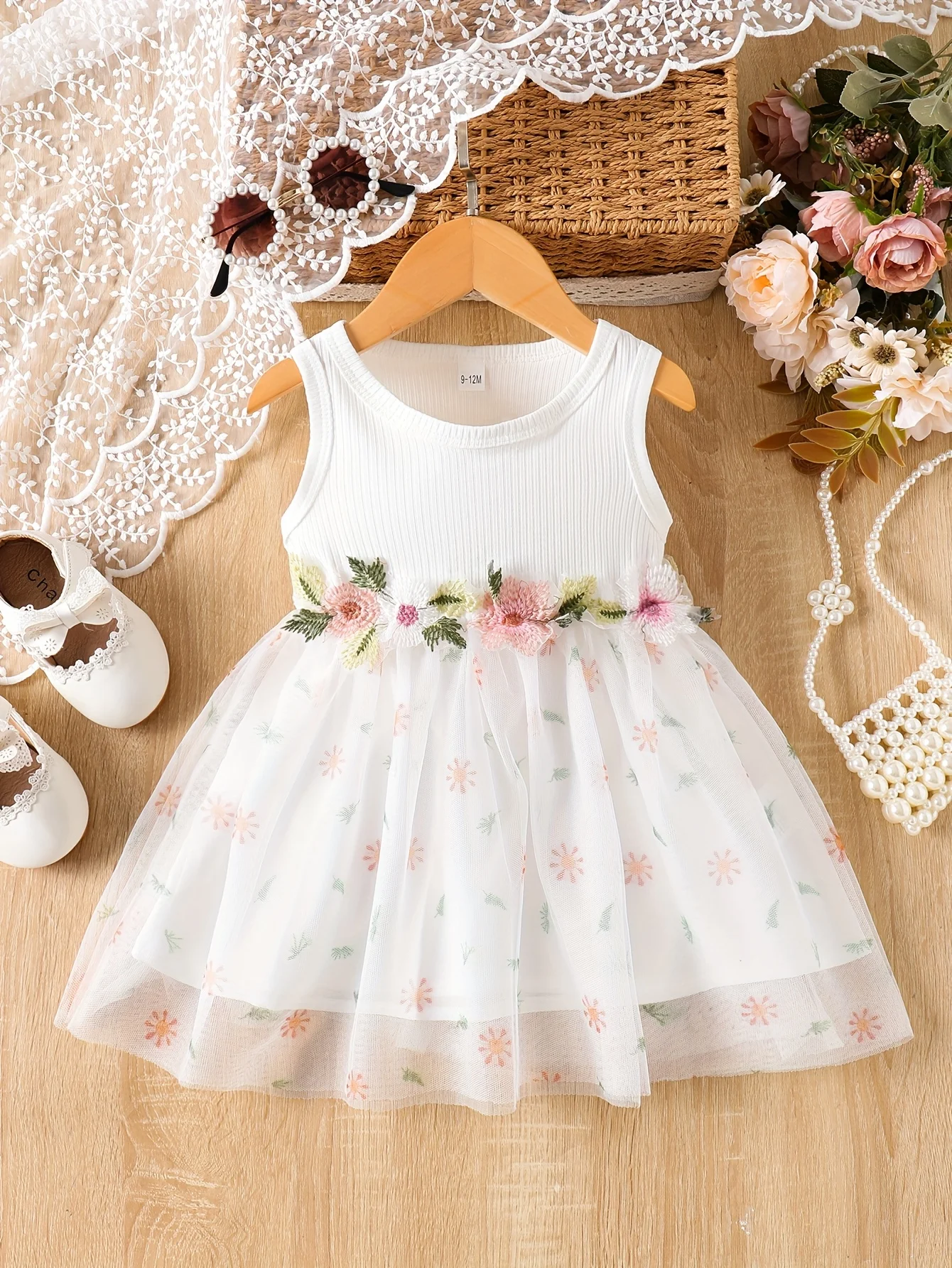 Robe fleurie sans manches pour bébé fille tissu coton tulle occasions