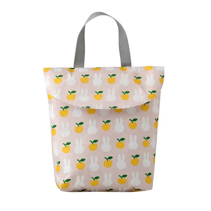 Sac à couches portable bébé imperméable style sac à dos motifs ludiques pour maman rose tendre