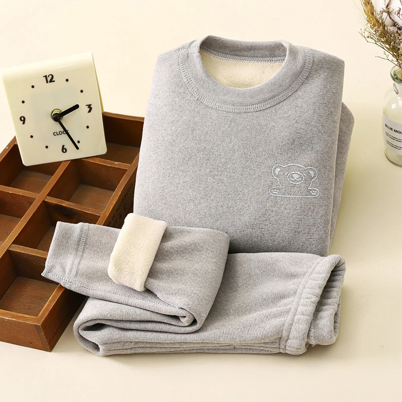 Ensemble chaud pour enfants automne hiver velours épais bébé vêtements confort style moderne en doux matériau