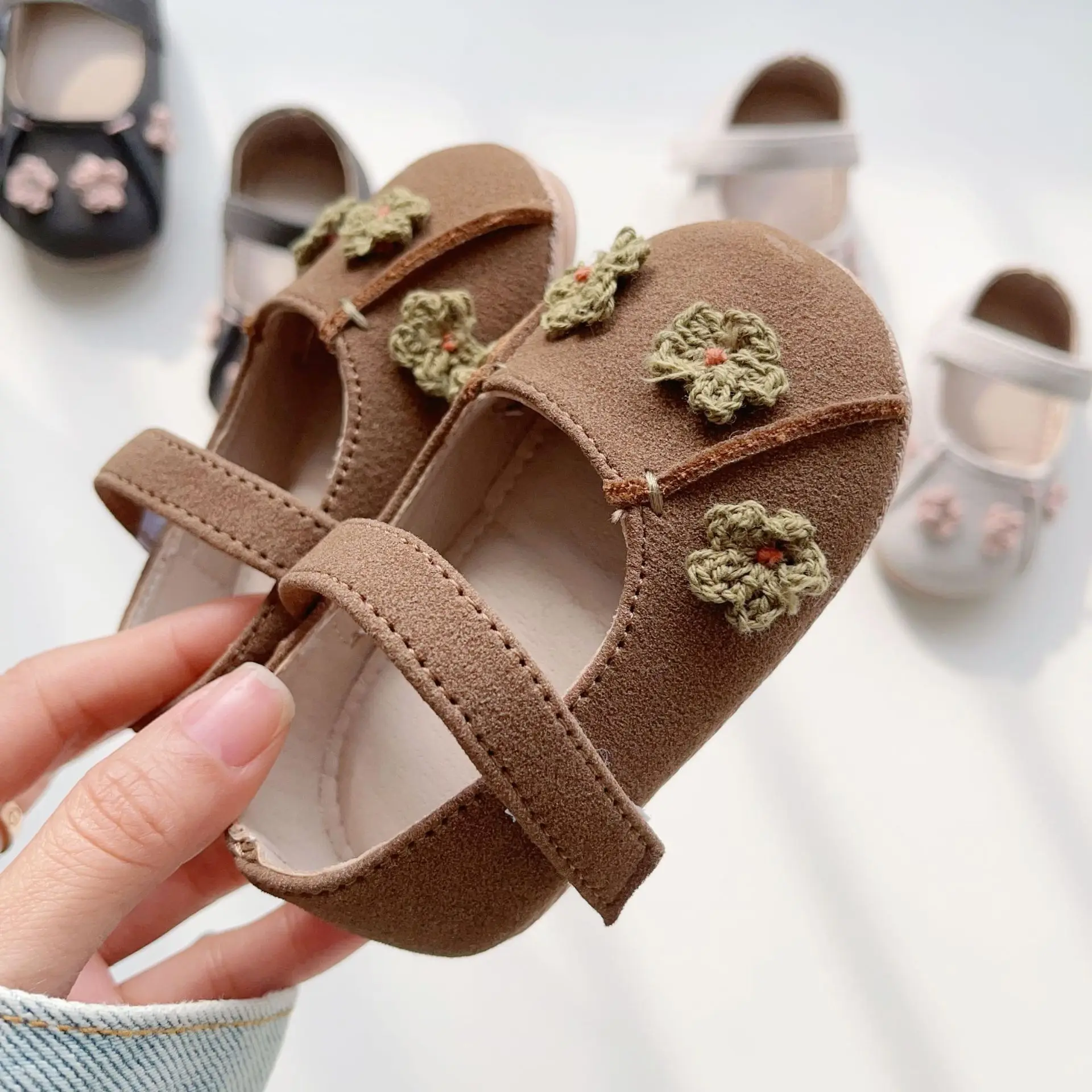 Chaussures filles printemps fleurs mode princesse suédine lanière antiglissante soft sole brown