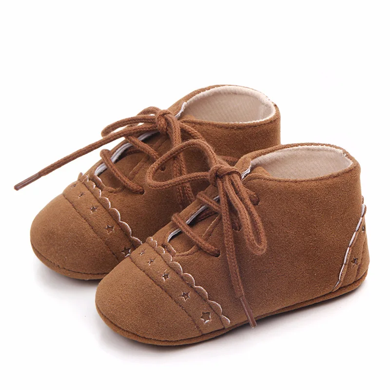 Bottines bébé en similicuir brun première marche confortable doux design classique lacets motif étoile Toddler