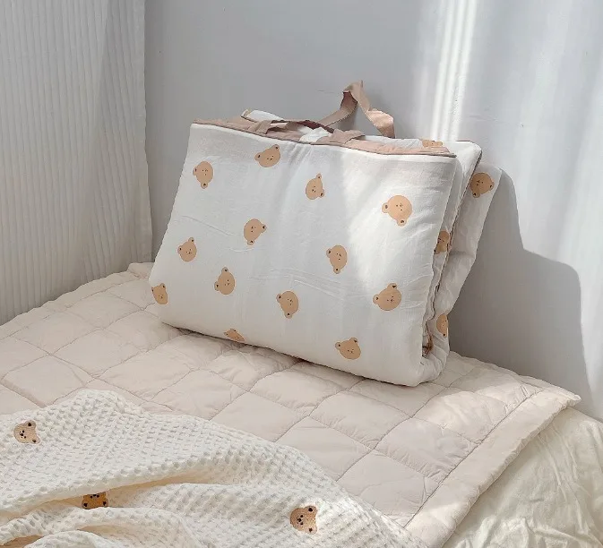 Matelas pliable en coton pour bébé lit d'appoint avec motifs ours