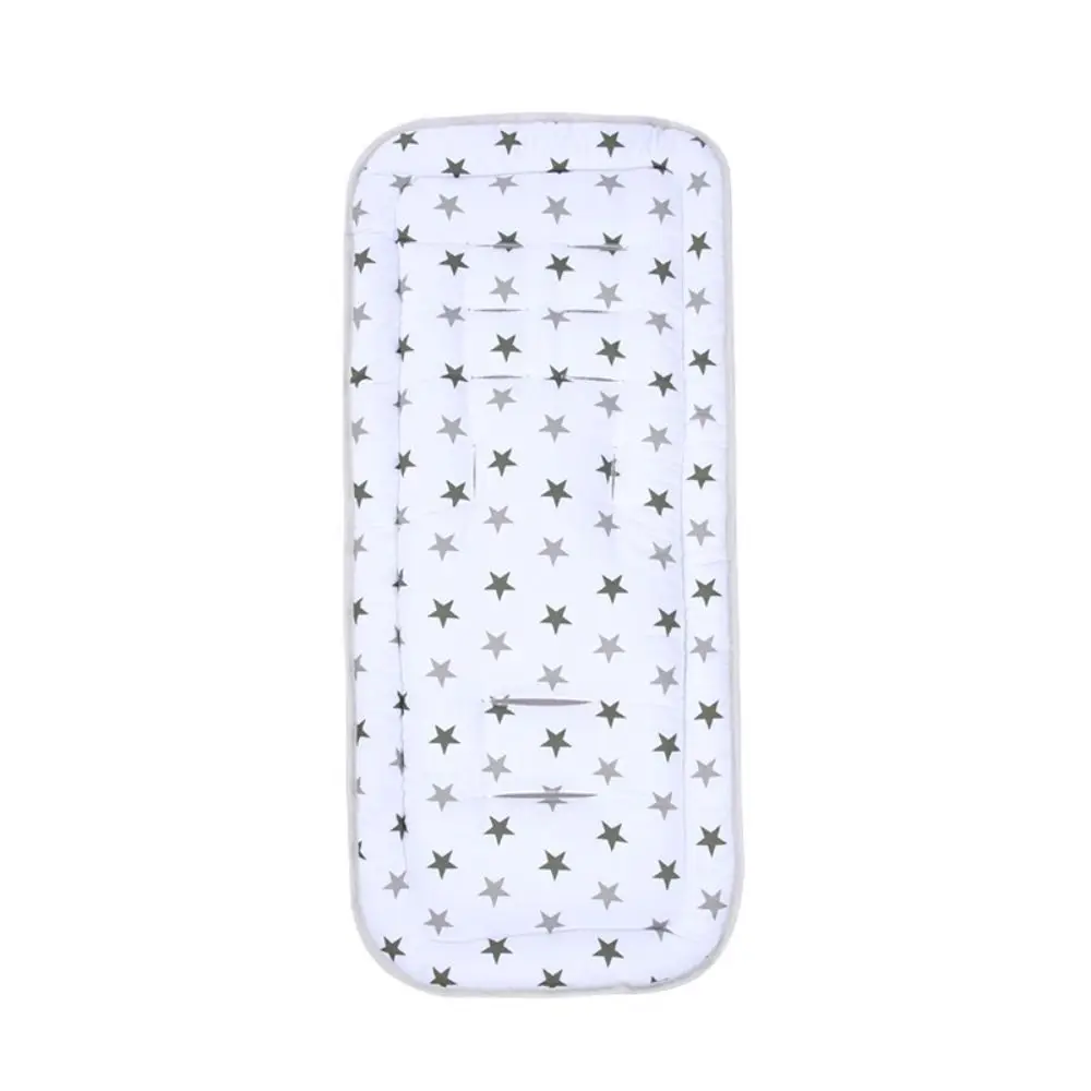 Matelas bébé étoiles doux confort design moderne motif étoiles neutralité blanche gris