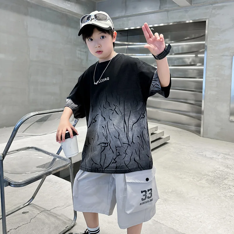 Costume d'été pour bébé et enfant Tshirt coton short cargo style streetwear élégant et pratique pour garçon 71