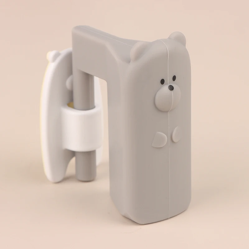 Ouvrebocal silicone antipincement pour bébé protection des doigts