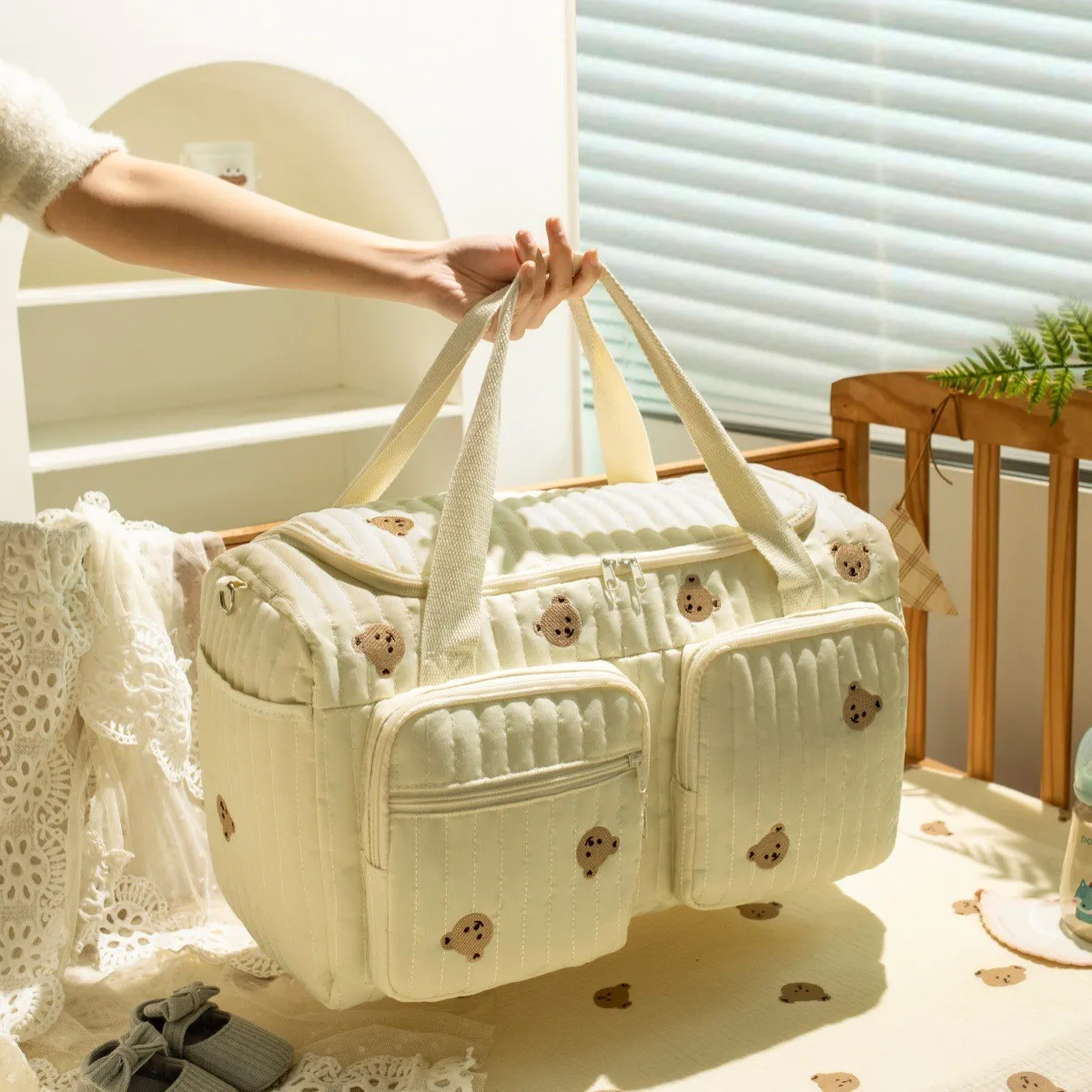 Sac à couches pour bébéours mignon motif brodé tissu coton beige grande capacité fermeture éclair sac à main s