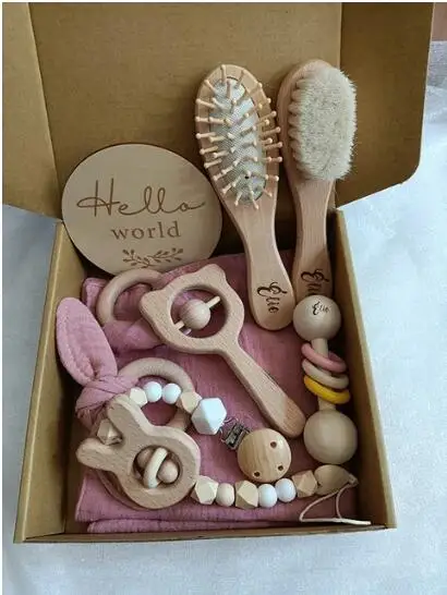 Ensemble cadeau bébé 8 pièces personnalisé jouets soin éveil naissance garçon fille nom gravé coffret bébé nou