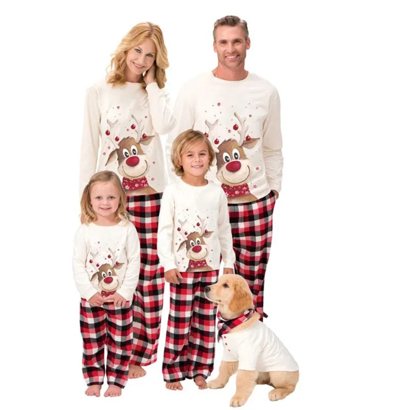 Ensemble pyjama Noel famille bébé enfant couple chien style européen