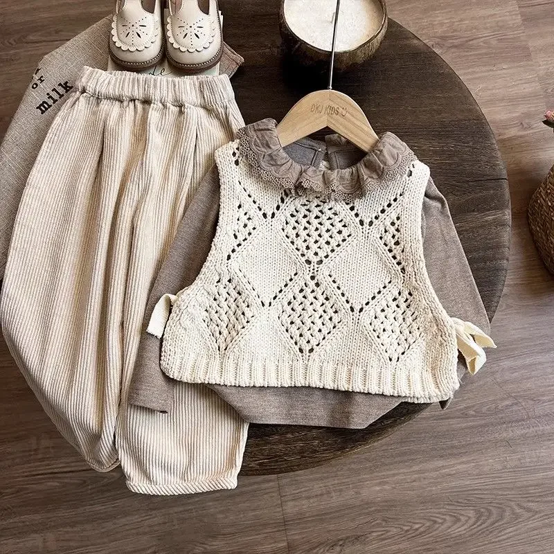 Ensemble trois pièces en velours côtelé pour bébé fille chemise à col