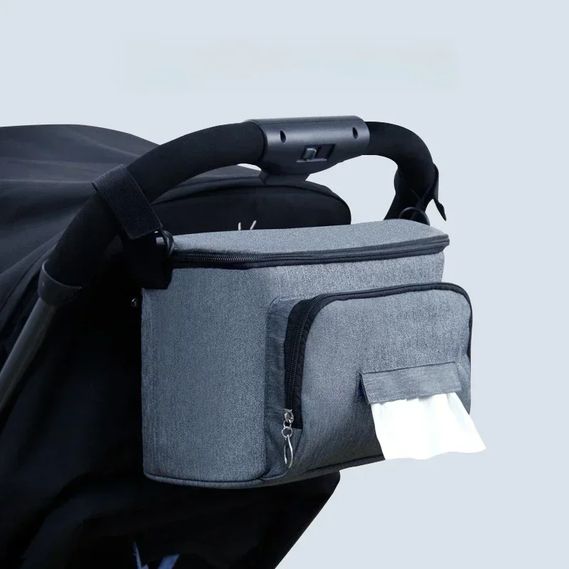 Sac à langer pour poussette organizer modulable rangement accessoires bébé poche lingettes design moderne mati