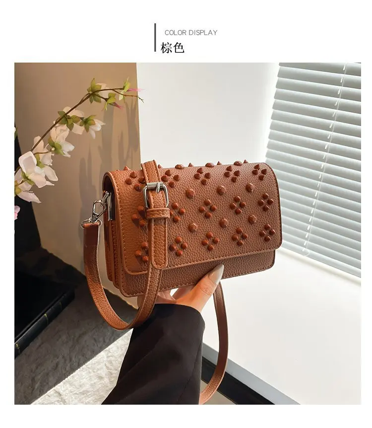Sac fourretout bandoulière cuir synthétique grandes dimensions portable élégant moderne design floral idéal po