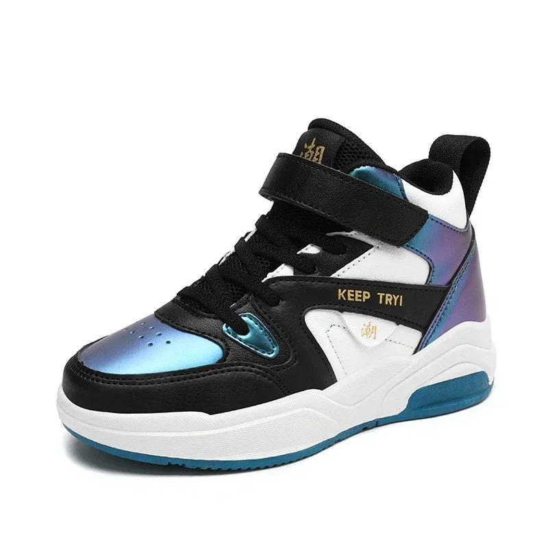 Chaussures de basket enfant montantes style sportif cuir synthétique