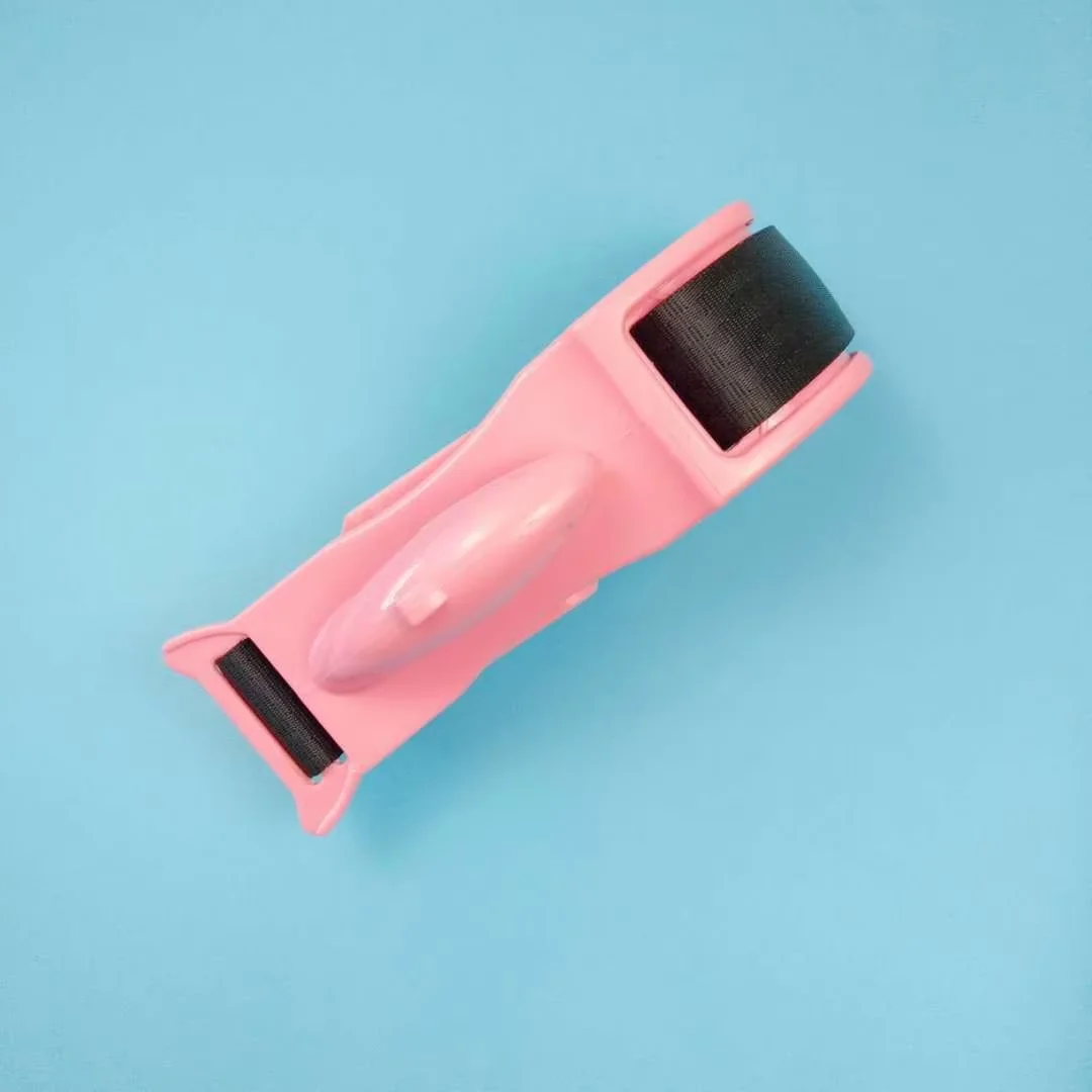 Rouleau adhésif portable pour poils d'animaux et peluches nettoyage vêtements et surfaces design ergonomique c