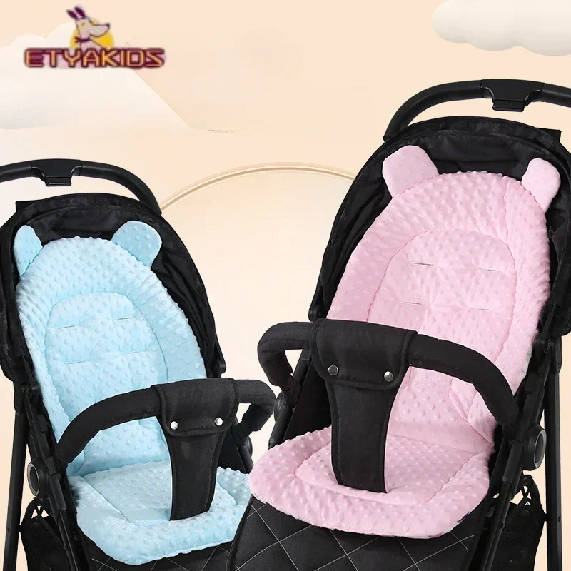 Coussin de poussette universel en coton Comfortable et sécurisant Étanches et lavables Conçus pour les enfants