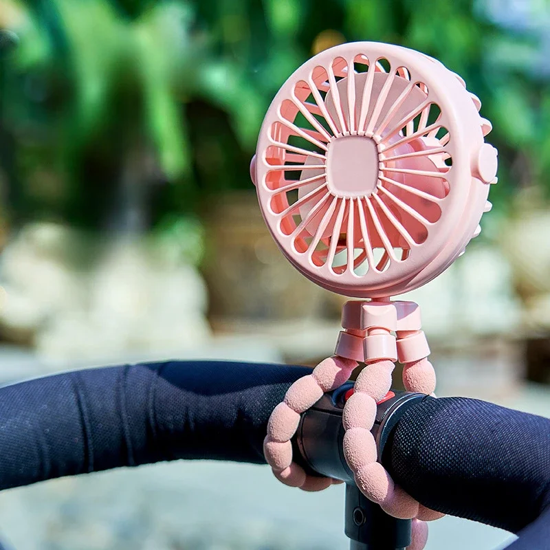 Ventilateur portable poussette clipon 3 vitesses bébé design moderne rose fonctionnalités pratiques usage exté
