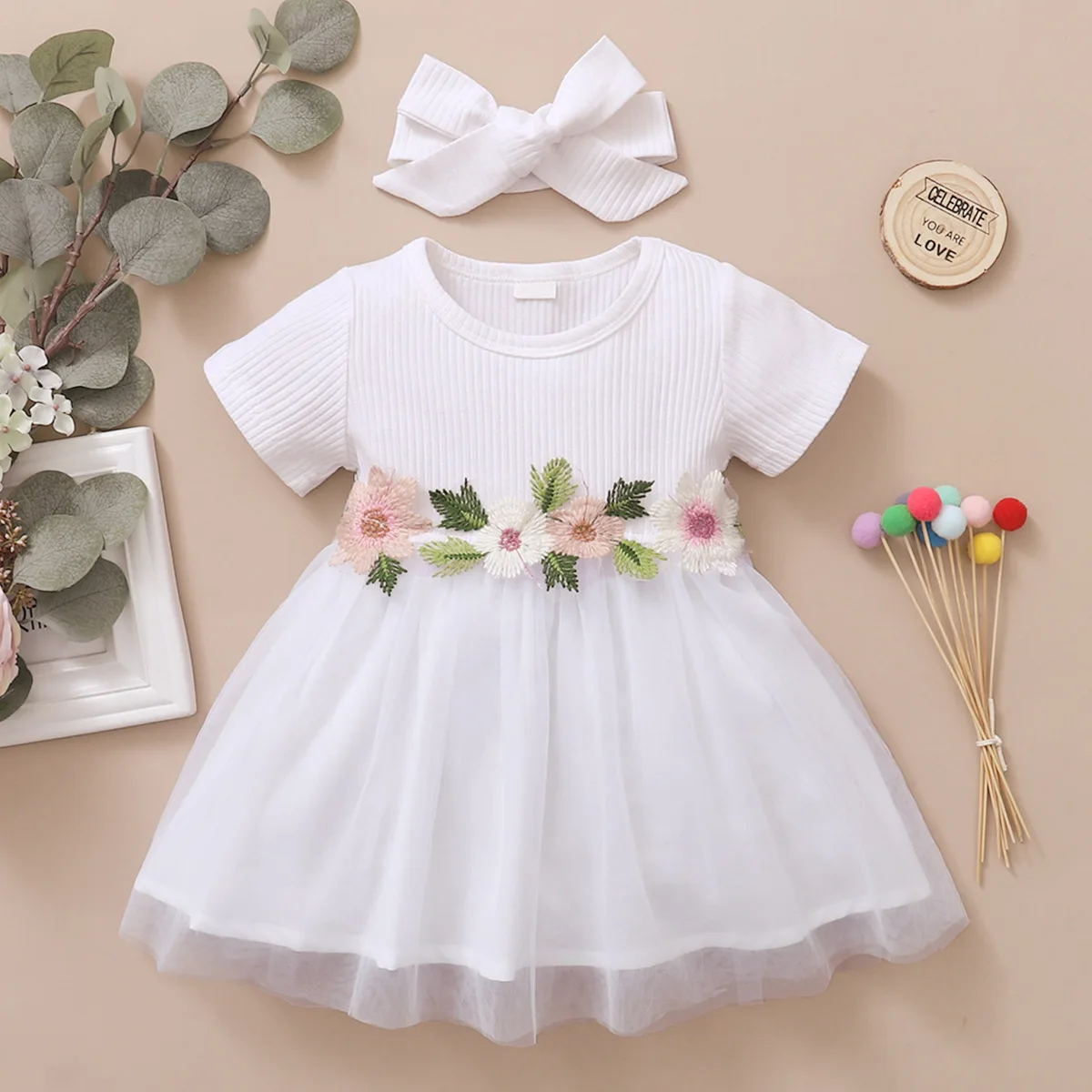 Robe princesse fille jeune enfant fleurs brodées jupe tulle robe été mariage occasion spéciale style romantiqu