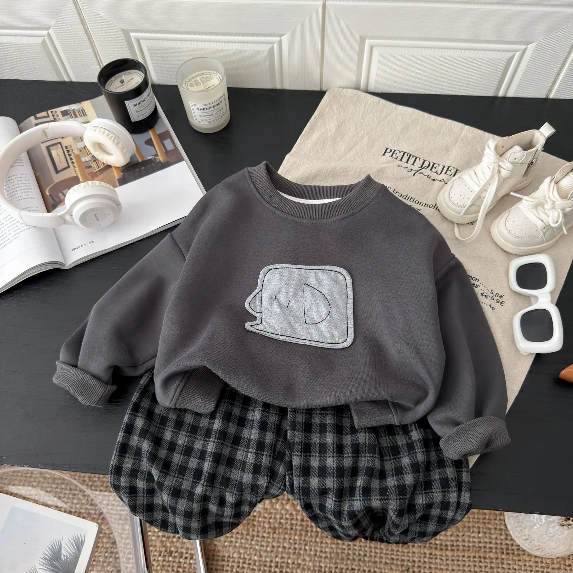Ensemble bébé garçon 2 pièces sweatshirt longues manches pantalon carreaux 46 mois style casual matières douce