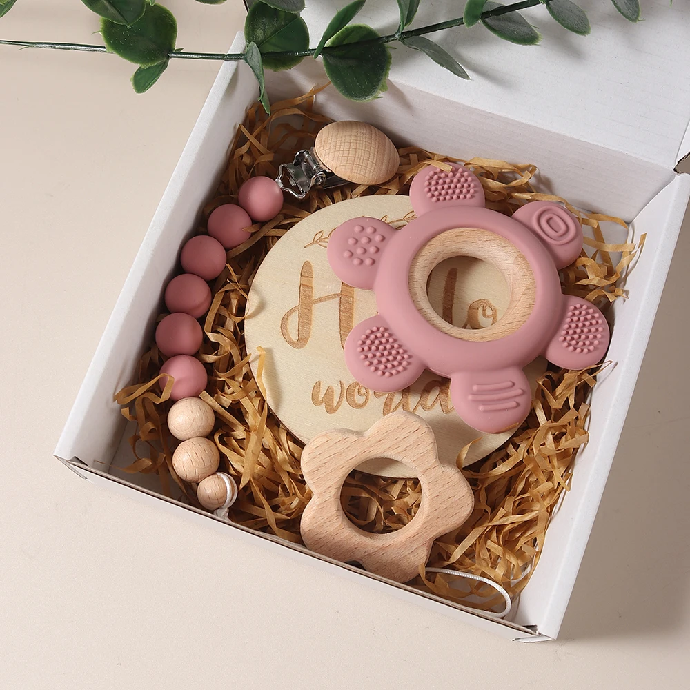 Coffret cadeau bébé dentition éveil jouets sensoriels essentiels accessoires naissance