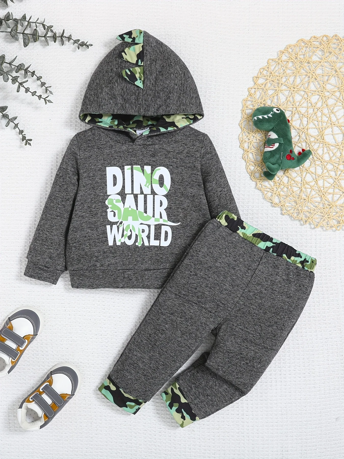 Ensemble deux pièces pour bébé garçon hoodie à capuche dinosaure pantalon camouflage tissu coton respirant con