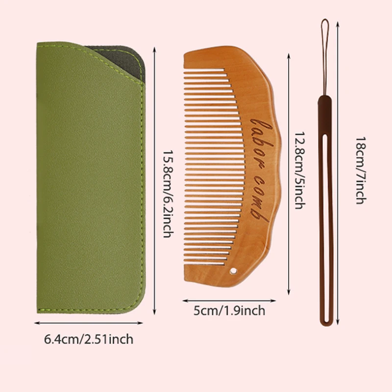 Coffret cadeau bébé : peigne en bois naturel aiguille à cheveux housse