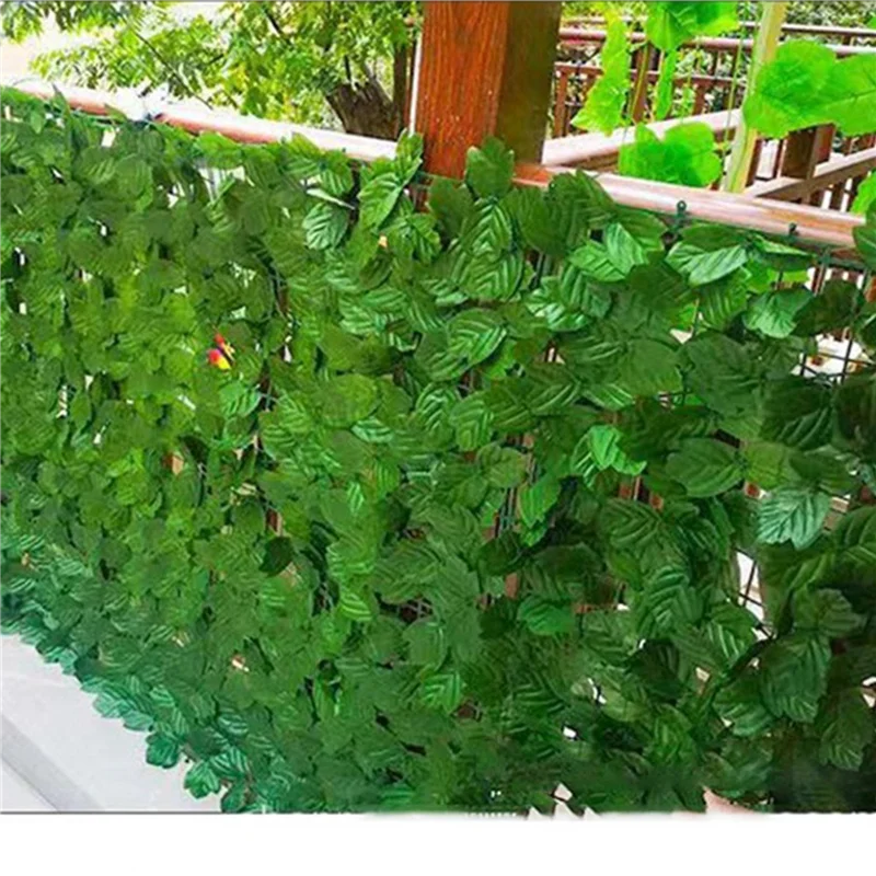 Panneaux de clôture à feuilles artificielles vert naturel pour