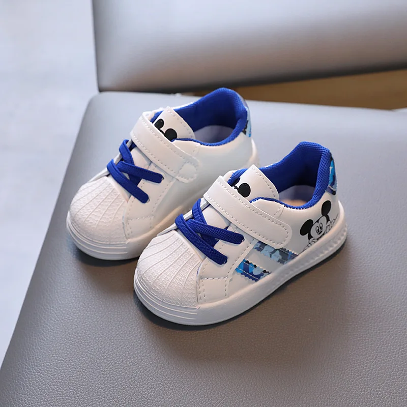 Chaussures de sport enfants blanches à semelle souple style moderne confortable lacets et velcro design ludiqu