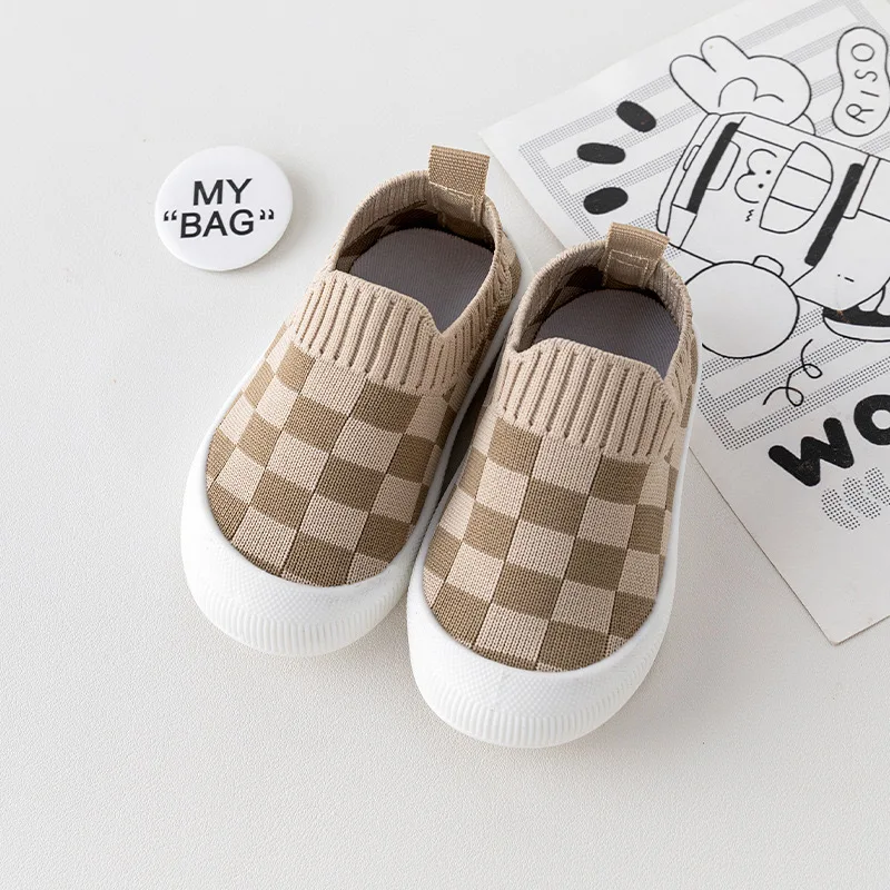 Chaussures bébé slipon premiers marcheurs antiglisse plaid design moderne tissu confortable sans lacets garçon