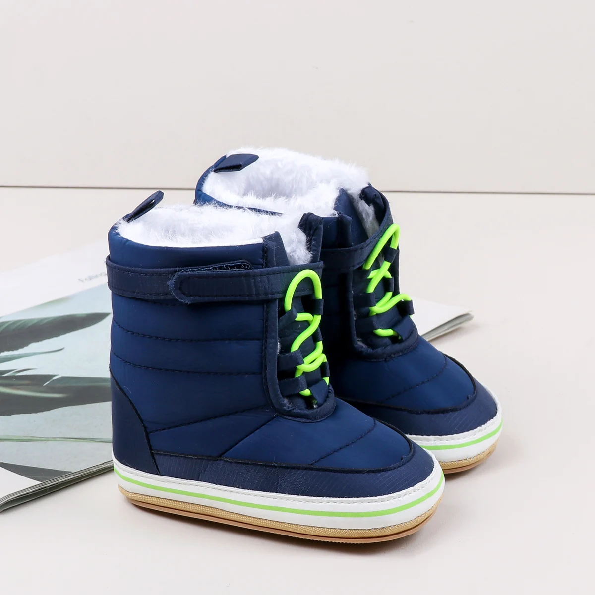 Bottines d'hiver pour bébé fausse fourrure intérieure nylon extérieur semelle antidérapante unisexe 01 ans app