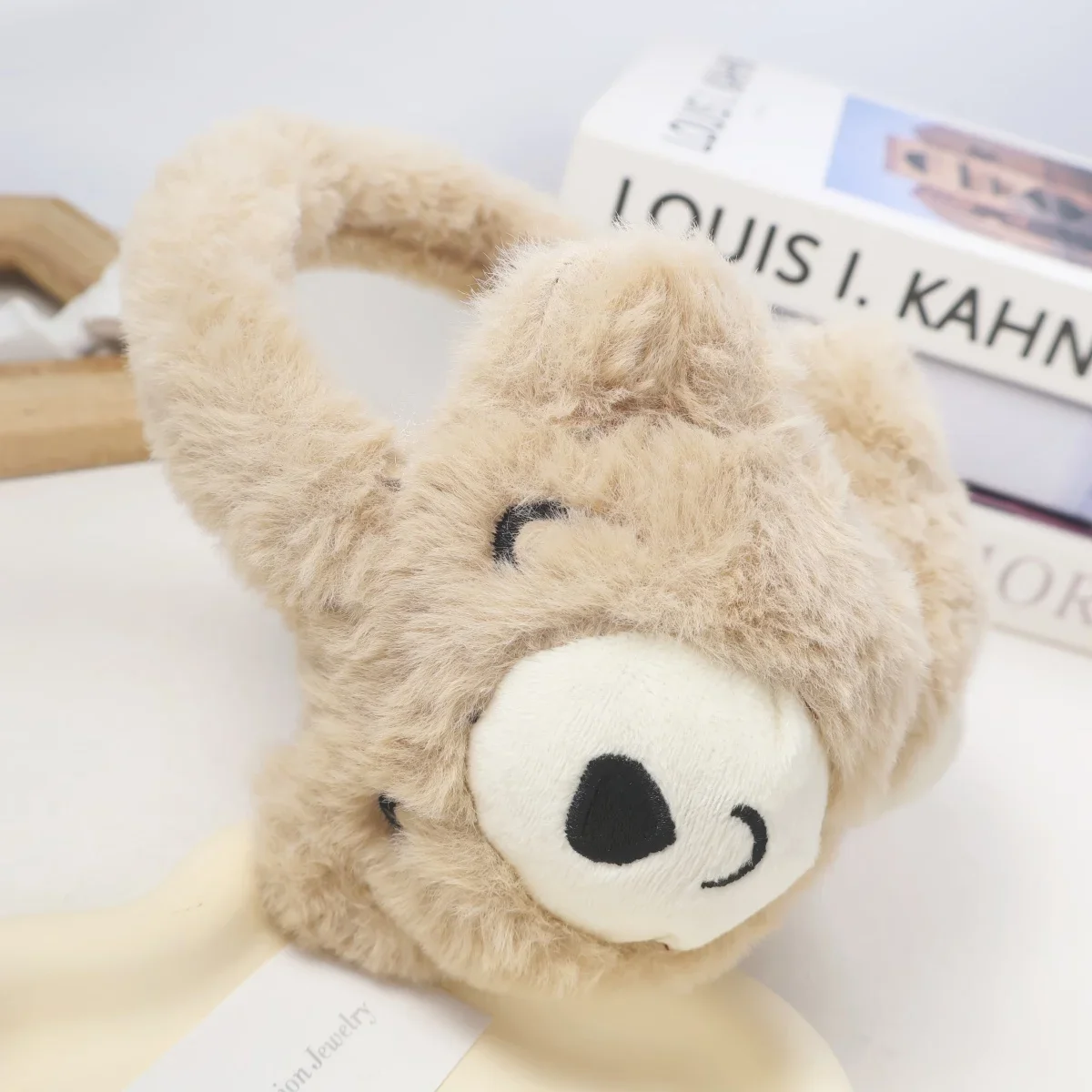 Cacheoreilles peluche ours pour enfants doux et confortable style