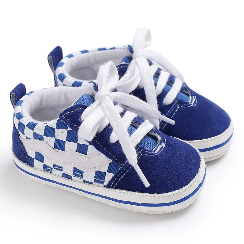Chaussures bébé en toile antiglissante style Vans motif carreaux bleu doux confortable première marche enfant 
