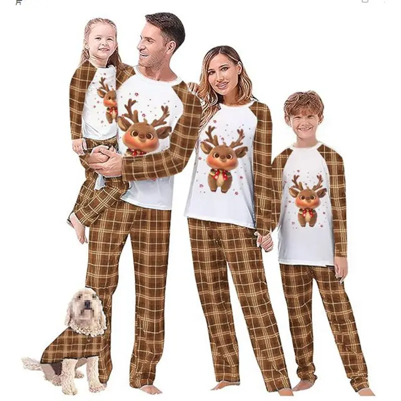 Pyjama Noel famille assorti Tshirt carreaux renne pantalon long papa maman enfant 13 ans détente confort fêtes