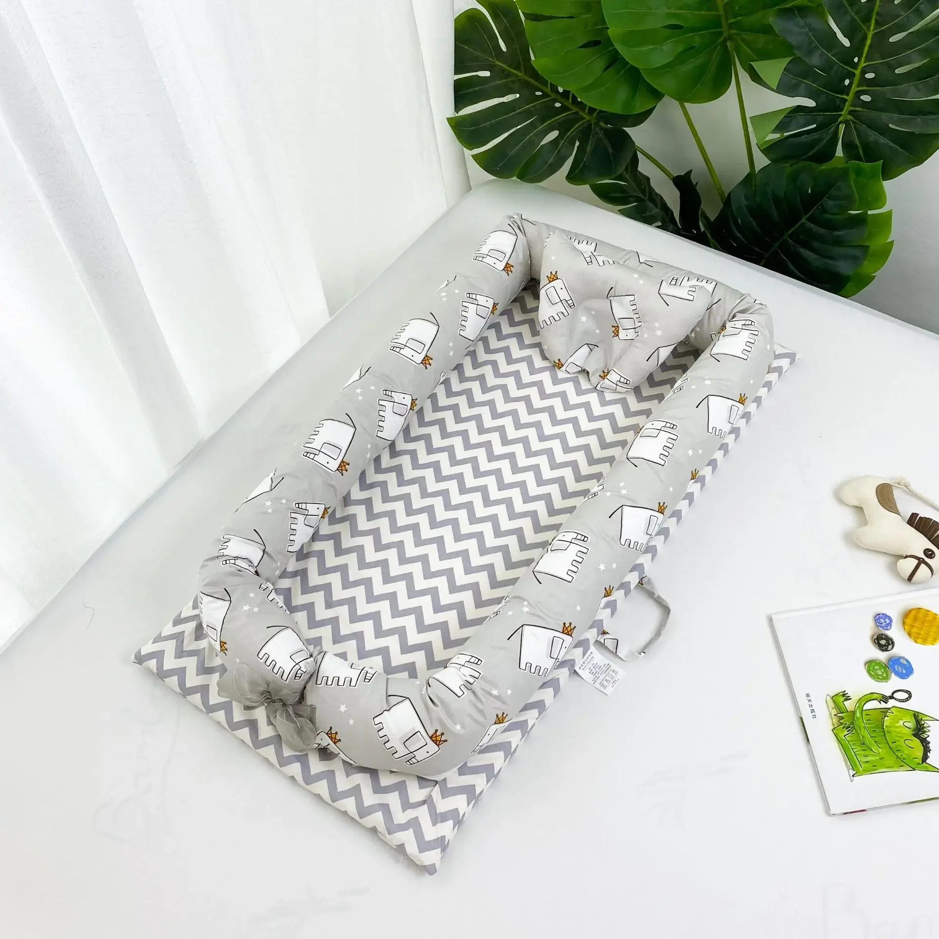 Berceau de bébé portable en coton lavable lit amovible biomimétique pliable pour nouveaunés usage quotidien et