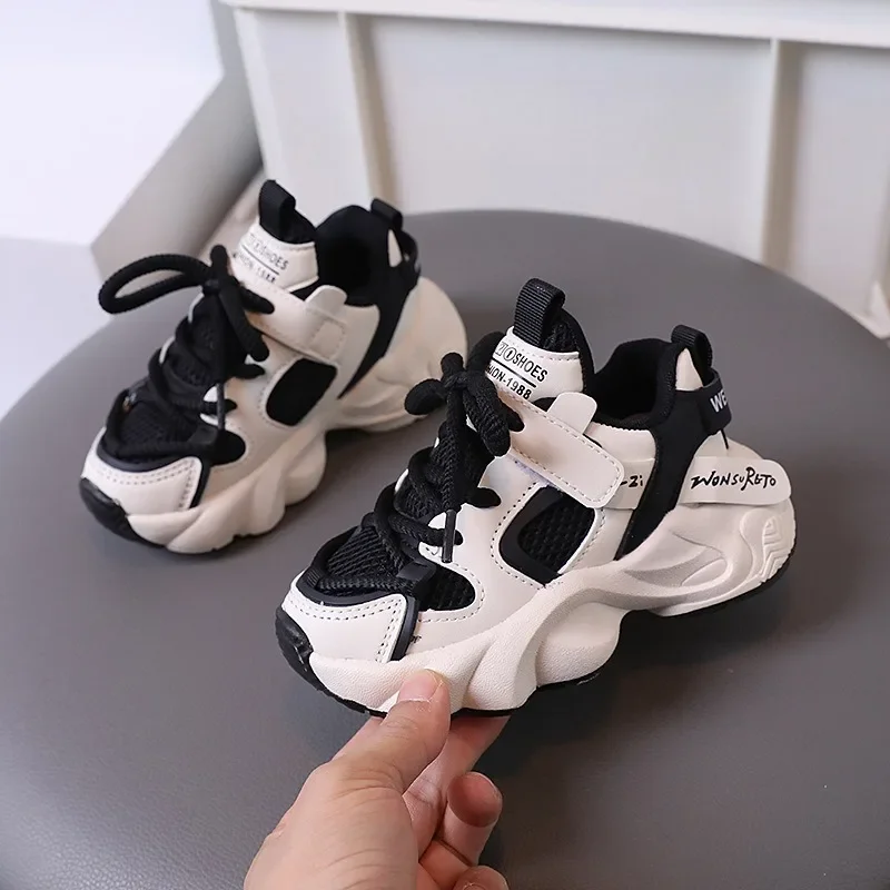 Chaussures de sport enfants WONSRITO sneakers urbaines modernes enfants