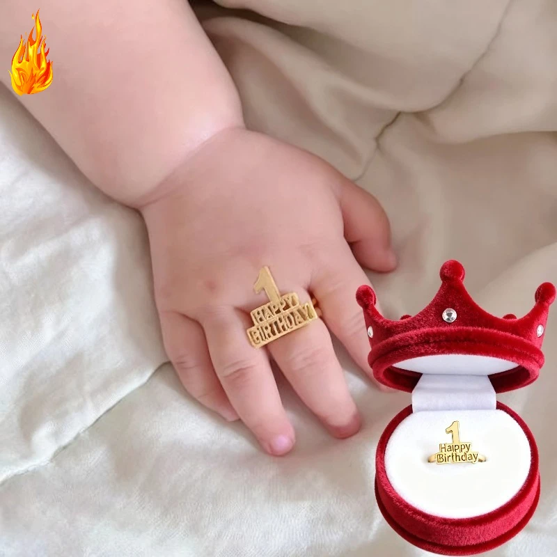 Ensemble d'anneaux de 1er anniversaire pour bébé Souvenir élégant avec boîte à couronne en velours rouge pour 